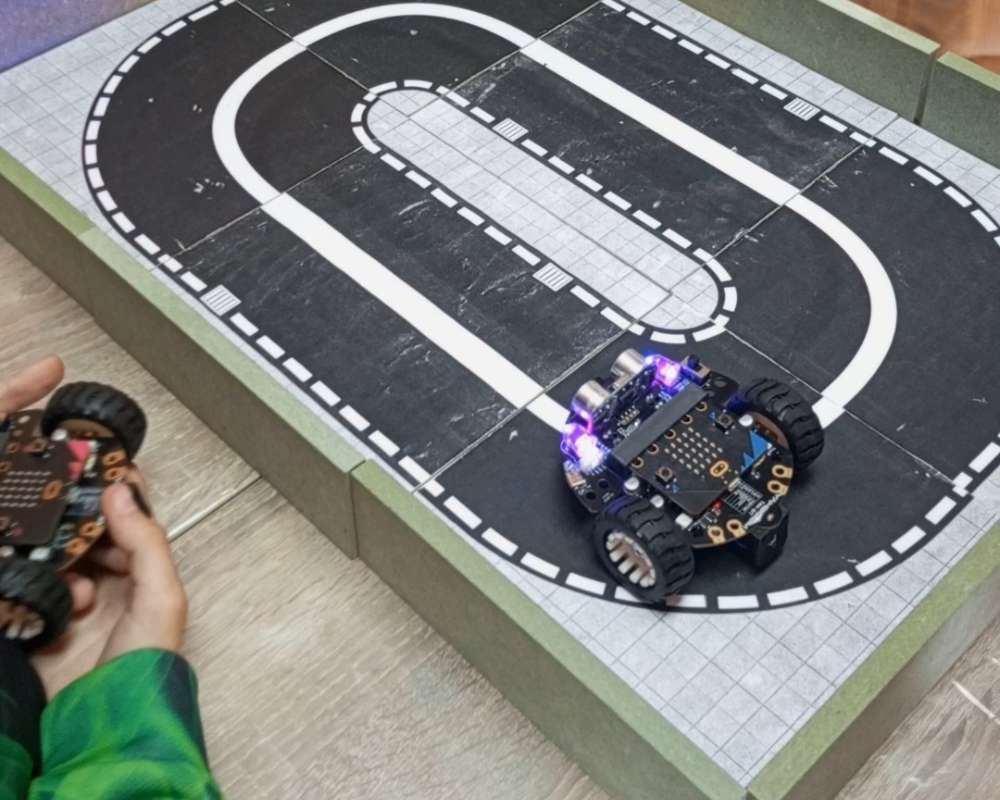 Robomind Event Micro:bit Robotics & Coding at Dream Catcher EDU Jal El Dib